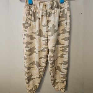 Aerie NWT Beige Camouflage Joggers